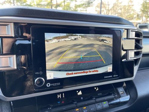 Used 2024 Toyota Tundra SR5 image 10