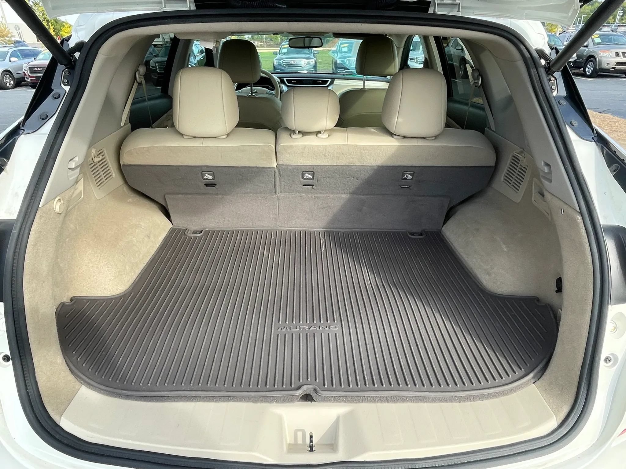 Used 2018 Nissan Murano SL w/ Moonroof Package FWD image 9