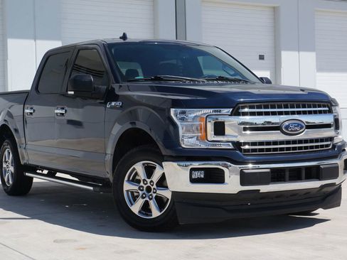 Used 2018 Ford F150 XLT w/ Equipment Group 301A Mid image 2