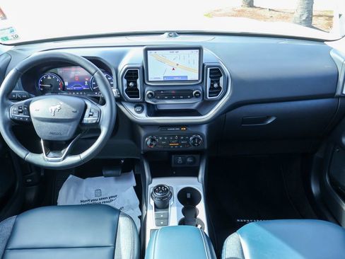 Used 2024 Ford Bronco Sport Outer Banks w/ Tech Package image 7