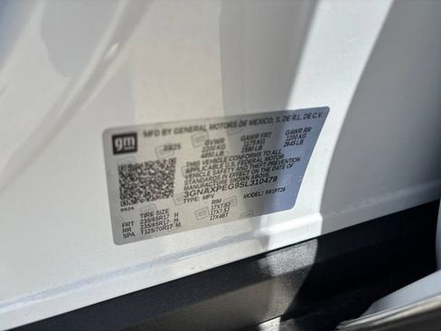 Certified 2025 Chevrolet Equinox LT AWD/4WD image 30
