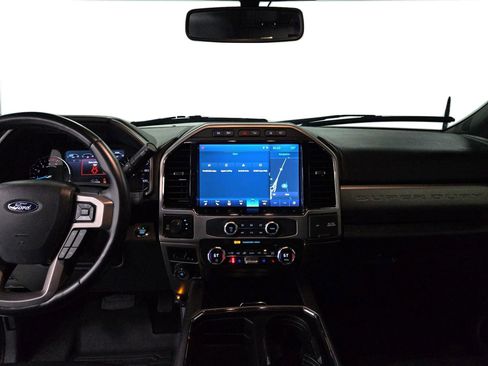 Used 2022 Ford F350 Platinum image 14