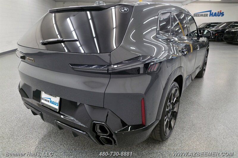 Used 2023 BMW XM AWD/4WD image 9