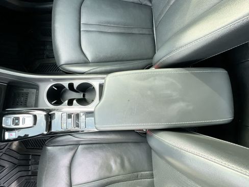 Used 2022 Hyundai Sonata Limited w/ Cargo Package FWD image 21