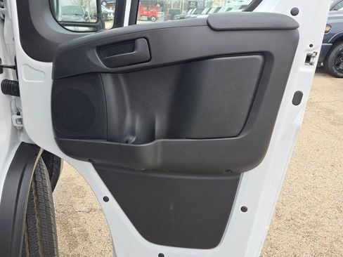 New 2026 RAM ProMaster 2500 w/ Convenience Group image 9