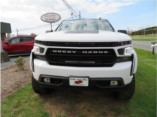 Used 2021 Chevrolet Silverado 1500 RST w/ Convenience Package II AWD/4WD image 17
