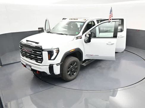 New 2025 GMC Sierra 2500 AT4 w/ AT4 Premium Plus Package image 94