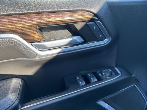 Used 2023 GMC Sierra 1500 SLE w/ Snow Plow Prep Package image 15