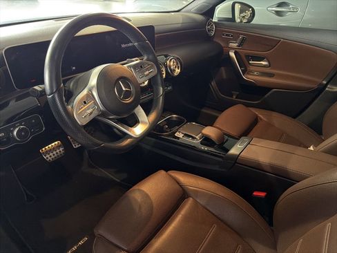 Used 2020 Mercedes-Benz A 220 image 2