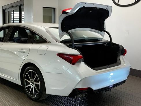 Used 2019 Toyota Avalon XSE w/ All Weather Liner Package image 23
