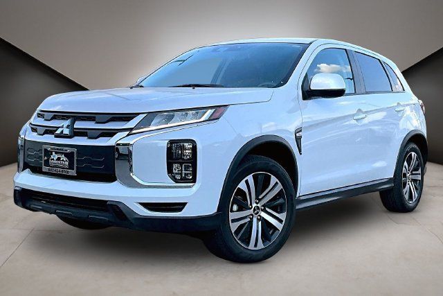 Used 2025 Mitsubishi Outlander Sport AWD image 1