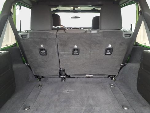 Used 2019 Jeep Wrangler Unlimited Sport S image 20