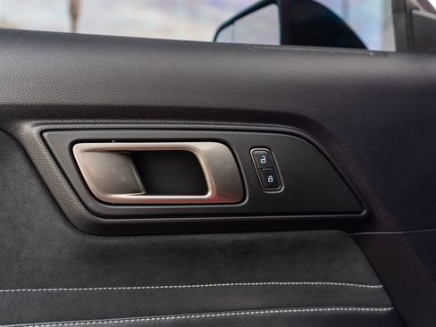 Used 2016 Ford Mustang Shelby GT350 image 28