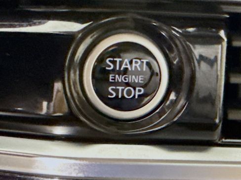 Used 2023 Nissan Pathfinder SL w/ SL Premium Package image 21