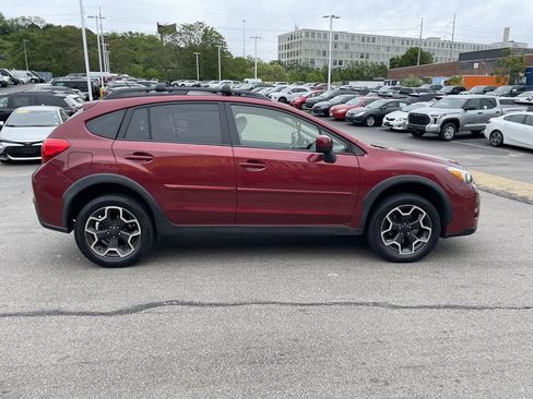 Used 2014 Subaru Crosstrek 2.0i Limited AWD/4WD image 7