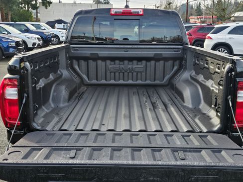 New 2026 GMC Canyon Denali image 13