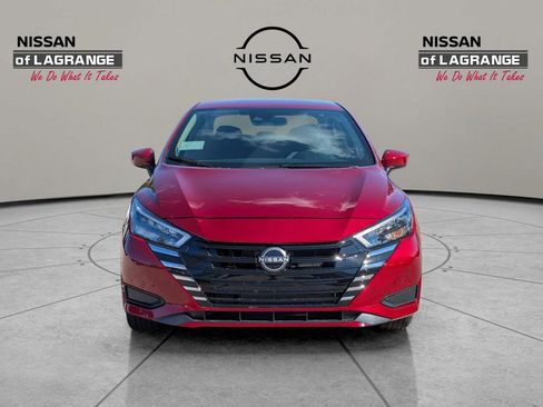 New 2025 Nissan Versa SV w/ Trunk Package FWD image 2