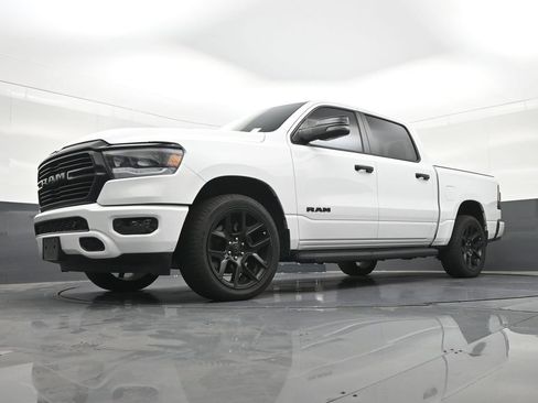 Used 2024 RAM 1500 Laramie AWD/4WD image 24