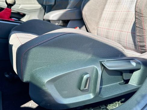 Used 2024 Volkswagen GTI SE FWD image 19