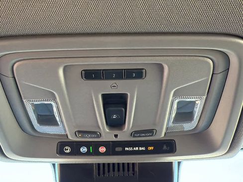 Used 2024 Chevrolet Silverado 1500 LTZ image 22