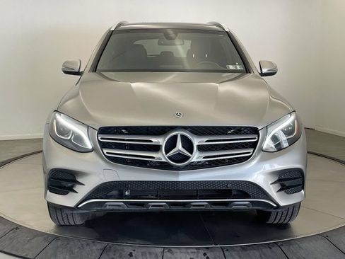 Used 2019 Mercedes-Benz GLC 300 4MATIC image 10