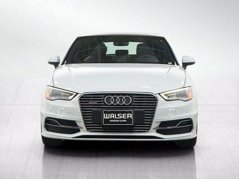 Used 2016 Audi A3 e-tron Premium w/ Audi MMI Navigation Plus FWD image 8