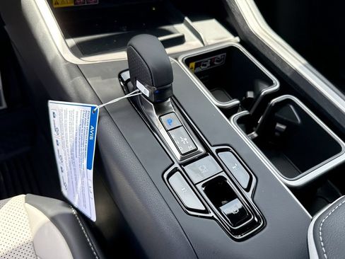 New 2026 Lexus TX 500h AWD image 20