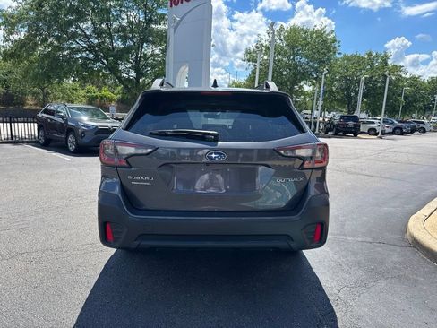 Used 2021 Subaru Outback Premium AWD/4WD image 4