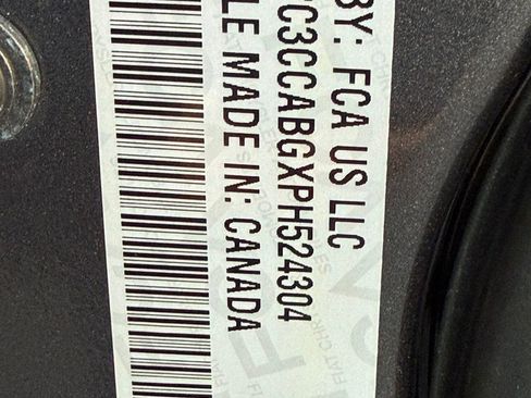 Used 2023 Chrysler 300 S image 41