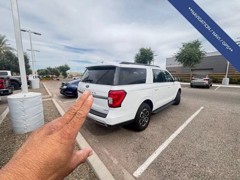 Used 2024 Ford Expedition Max XLT AWD/4WD image 5