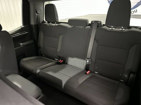Used 2025 Chevrolet Silverado 1500 LT AWD/4WD image 27