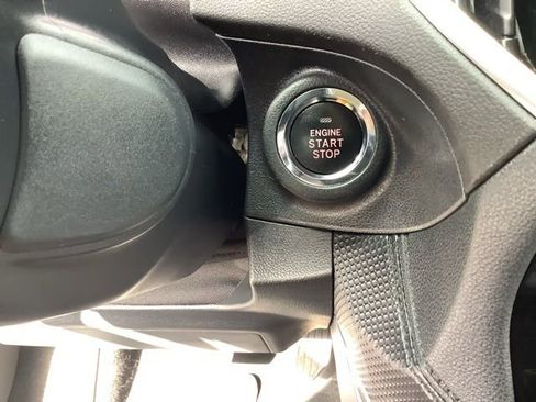 Used 2022 Subaru Forester Premium image 35