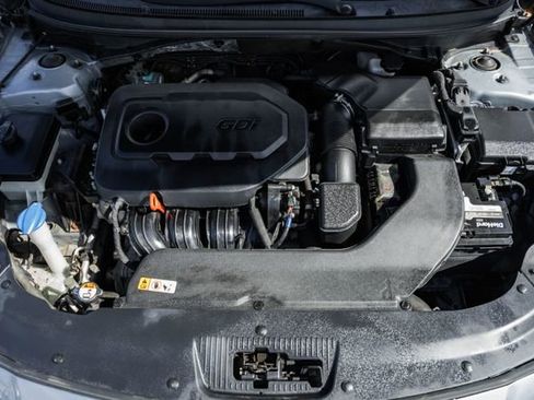 Used 2017 Hyundai Sonata Sport w/ Value Edition Package 02 image 17