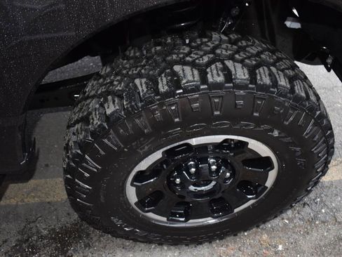 New 2025 Ford F350 Lariat w/ Lariat Ultimate Package image 25