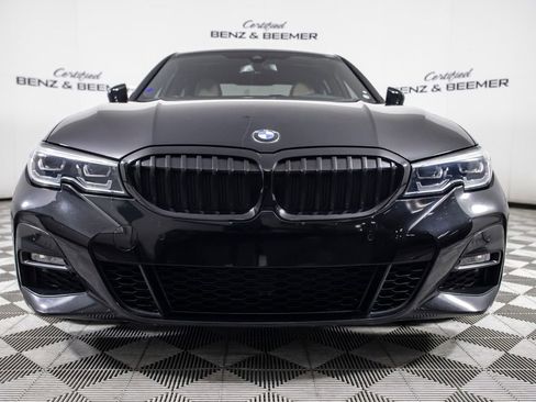 Used 2021 BMW 330i Sedan w/ M Sport Package image 7