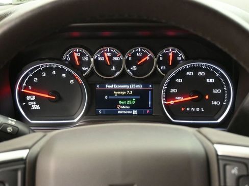 Used 2021 Chevrolet Silverado 1500 LT Trail Boss w/ Bed Protection Package AWD/4WD image 9