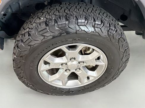 Used 2020 Jeep Wrangler Unlimited Sport image 30