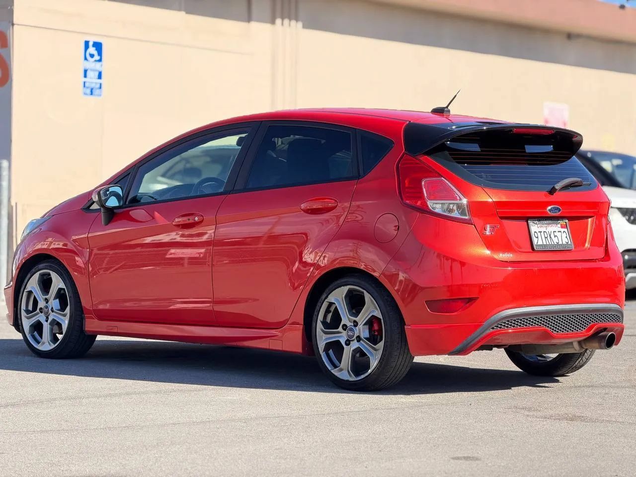 Used 2015 Ford Fiesta ST w/ ST Recaro Package FWD image 9