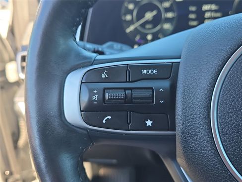 Used 2023 Kia Sportage SX image 26