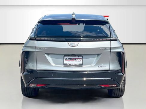 Used 2025 Cadillac Lyriq Sport w/ LPO, Floor Liner Package AWD/4WD image 6