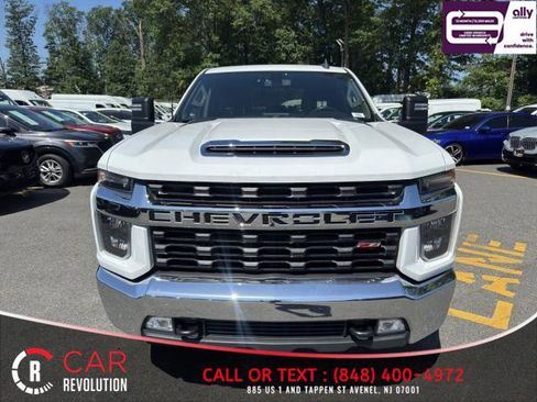 Used 2022 Chevrolet Silverado 2500 LT w/ Convenience Package image 2