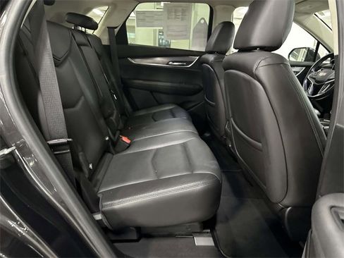 Used 2018 Cadillac XT5 Luxury w/ Driver Awareness Package image 25