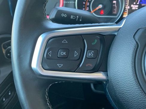 Used 2022 Jeep Gladiator Overland w/ Popular Equipment Package AWD/4WD image 16