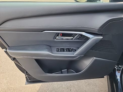 New 2026 MAZDA CX-5 Preferred AWD/4WD image 17