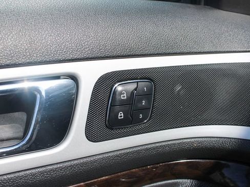Used 2015 Ford Explorer Limited w/ Equipment Group 302A AWD/4WD image 12