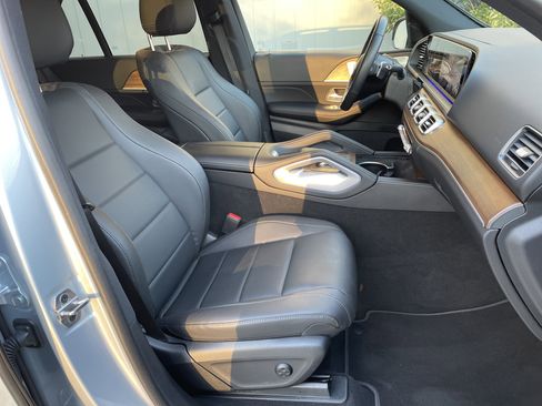 Certified 2025 Mercedes-Benz GLE 450e 4MATIC image 50