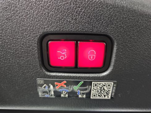 Certified 2026 Mercedes-Benz CLE 300 CLE 300 image 15