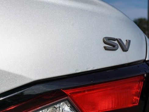 Used 2024 Nissan Altima 2.5 SV image 7