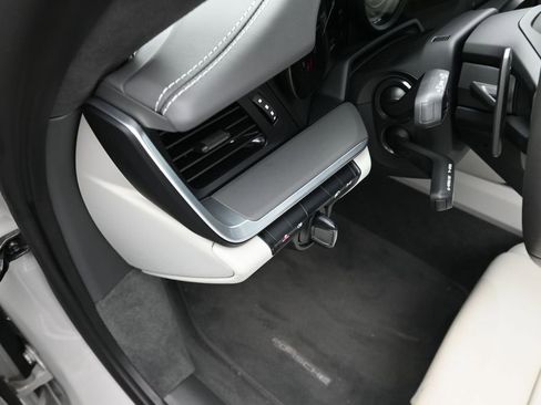 Certified 2024 Porsche 911 Turbo S AWD/4WD image 16