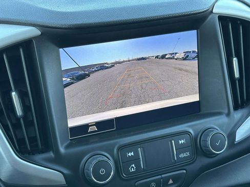 Used 2022 GMC Terrain SLT w/ Elevation Edition image 26